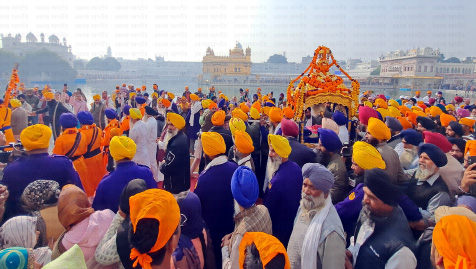 ਸ੍ਰੀ ਗੁਰੂ ਤੇਗ ਬਹਾਦਰ ਜੀ ਦੇ ਸ਼ਹੀਦੀ ਪੁਰਬ ਸਬੰਧੀ ਸ੍ਰੀ ਅਕਾਲ ਤਖ਼ਤ ਸਾਹਿਬ ਤੋਂ ਸਜਾਇਆ ਨਗਰ ਕੀਰਤਨ